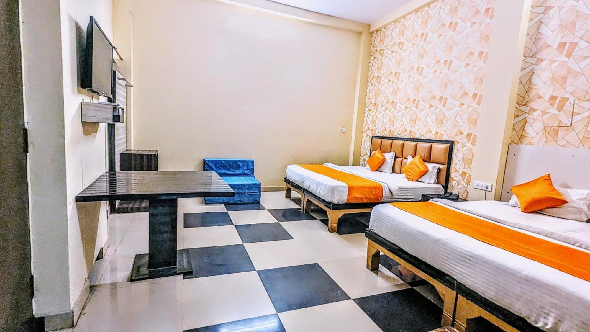 Hotel Jee, Varanasi Luaran gambar